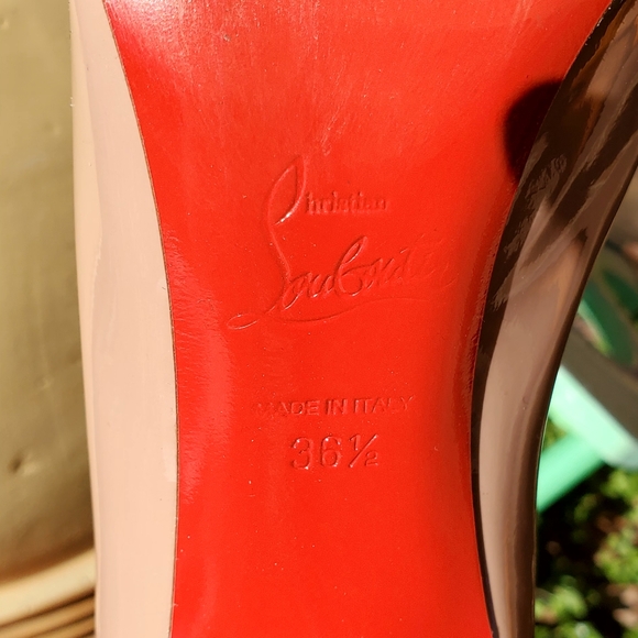 Heels - Picture 6 of 6